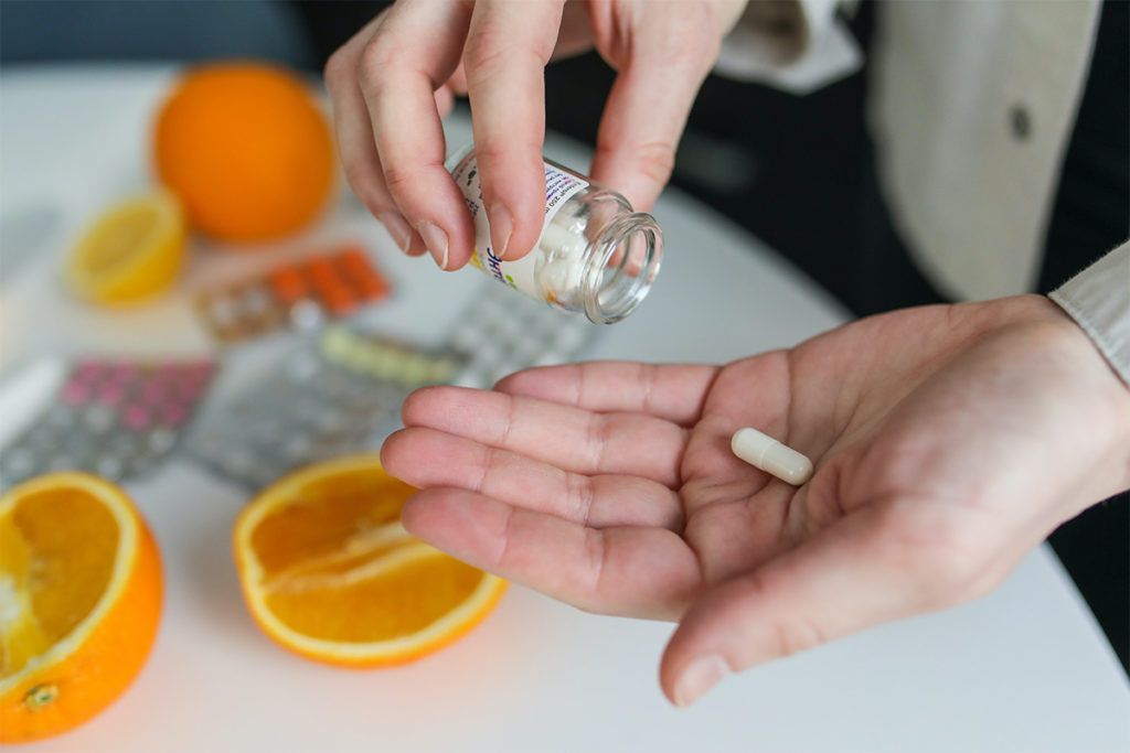 Multivitamins and illness symptoms