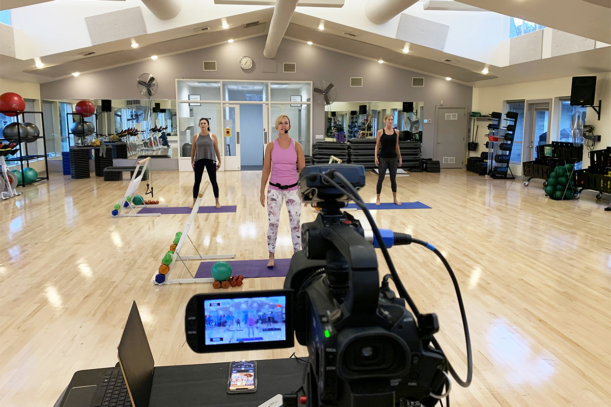 Virtual group fitness class