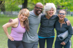 Social connections between people in outdoor fitness
