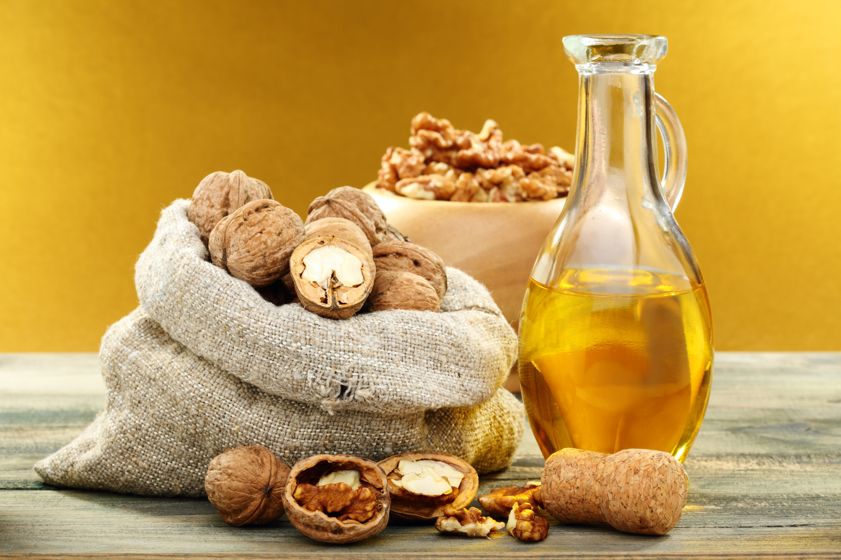 Walnut Oil vs. Olive Oil IDEA Health & Fitness Association